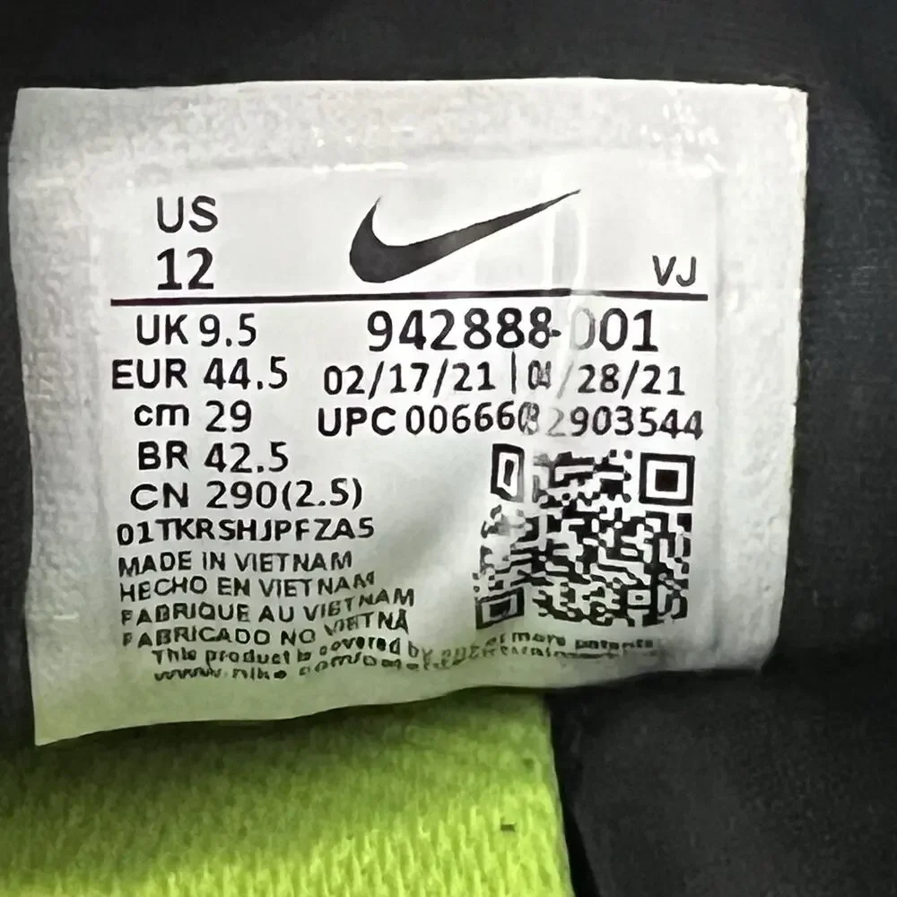 Nike Shoes Women’s Size 8.5 Free Run TR 8 Black White Running Athletic Sneakers